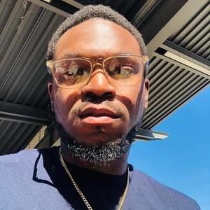 Meet your Posher, Lonnie